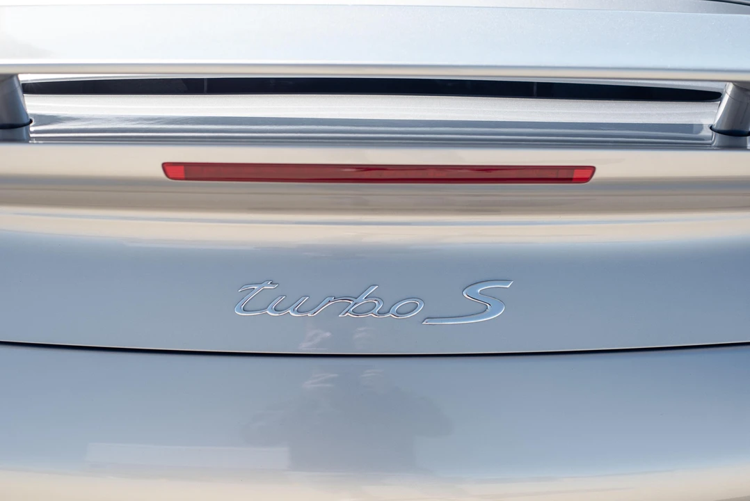 2012 Porsche 997 Turbo S - Image 19 of 31