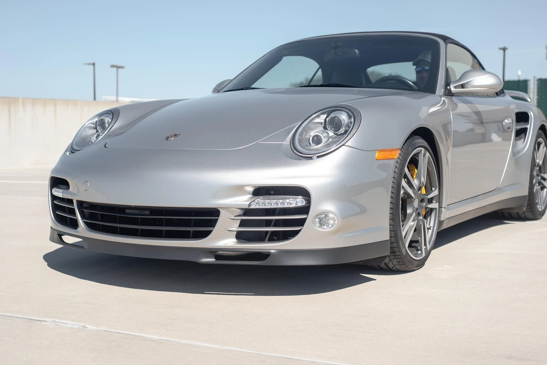 2012 Porsche 997 Turbo S - Image 15 of 31