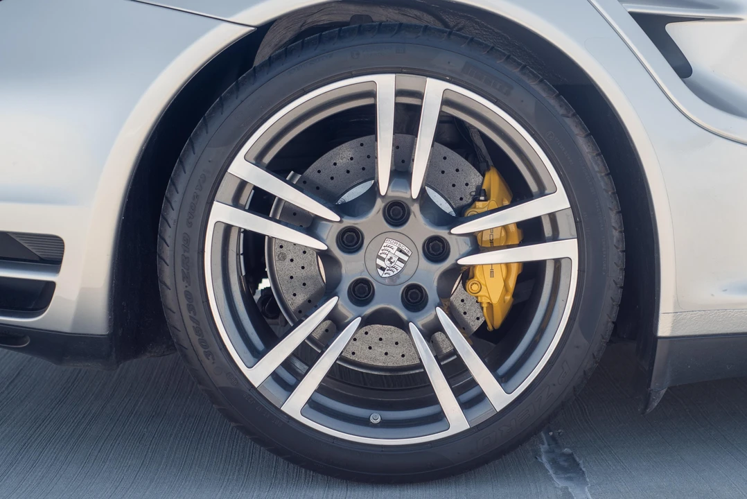 2012 Porsche 997 Turbo S - Image 26 of 31