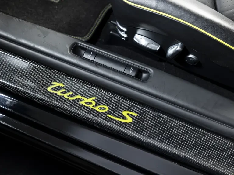 2012 Porsche 997 Turbo S - Image 23 of 31