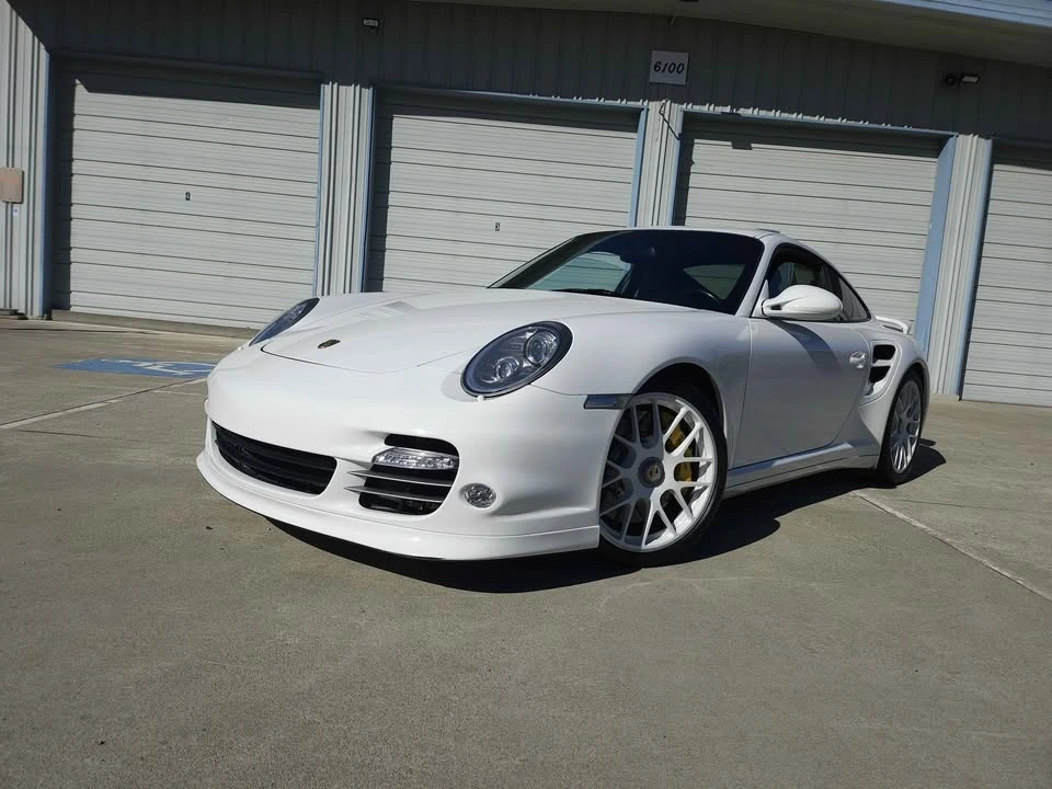 2012 Porsche 997 Turbo S - Image 6 of 17