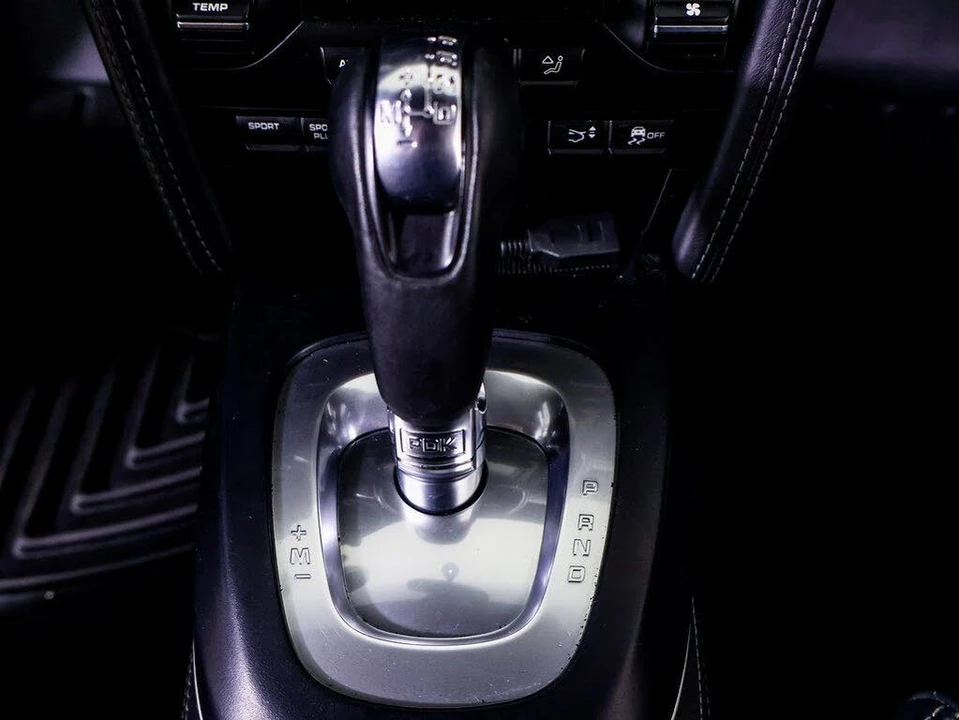 2012 Porsche 997 Turbo S - Image 17 of 29