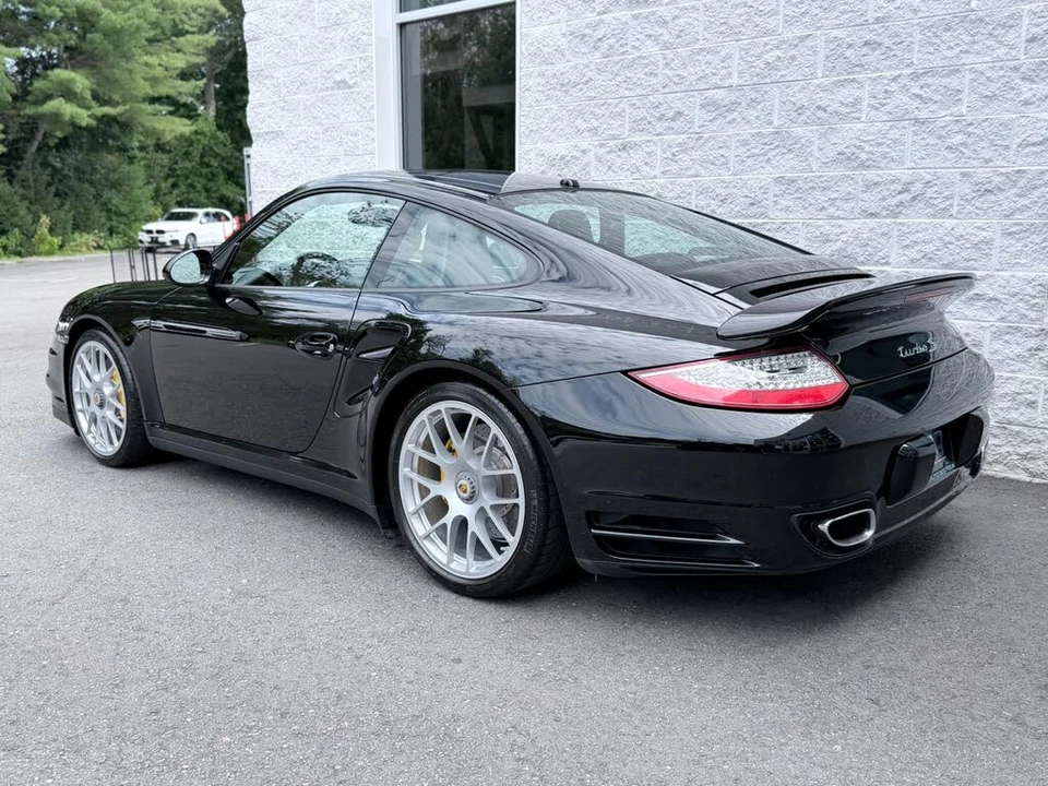 2012 Porsche 997 Turbo S - Image 9 of 31