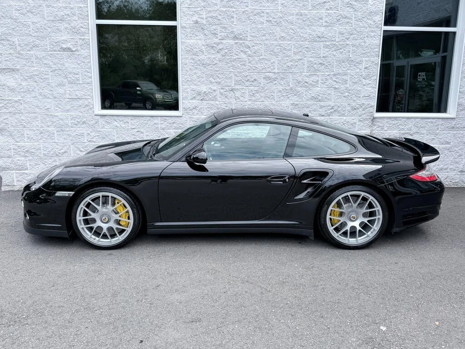 2012 Porsche 997 Turbo S - Image 7 of 31