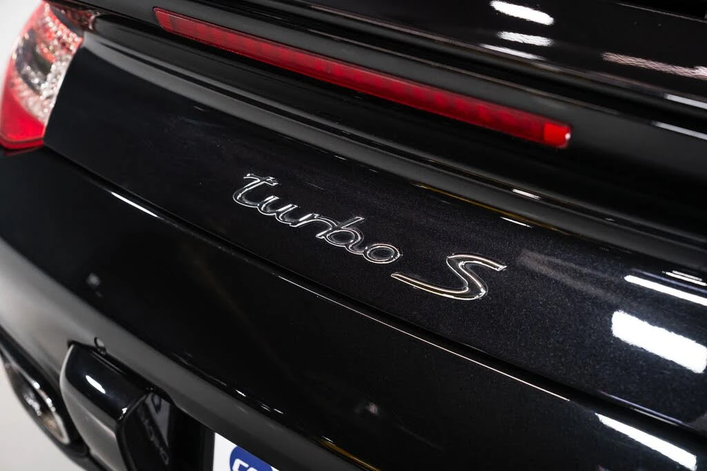 2012 Porsche 997 Turbo S - Image 15 of 31