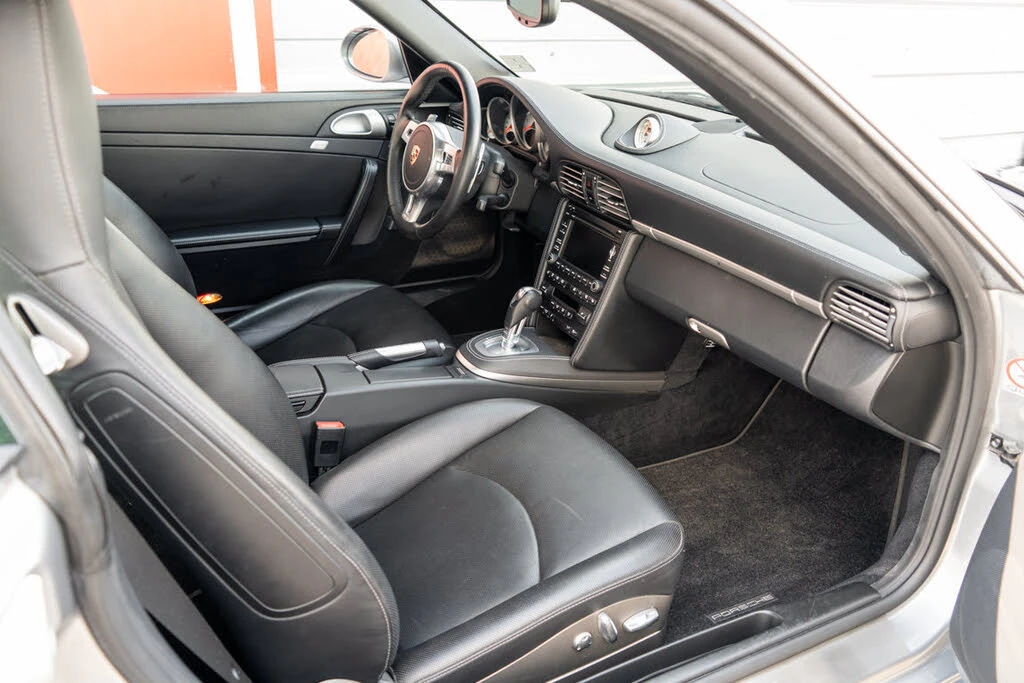 2012 Porsche 997 Turbo S - Image 22 of 31