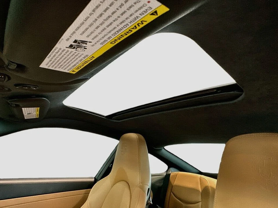 2012 Porsche 997 Turbo S - Image 19 of 31