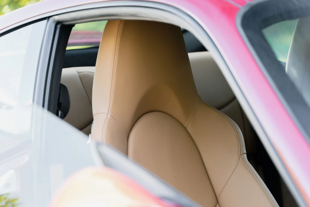 2012 Porsche 997 Turbo S - Image 12 of 31