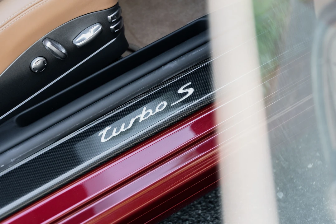2012 Porsche 997 Turbo S - Image 14 of 31