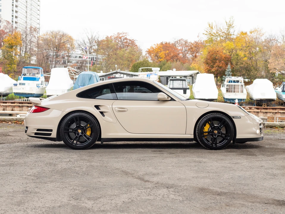 2012 Porsche 997 Turbo S - Image 17 of 31