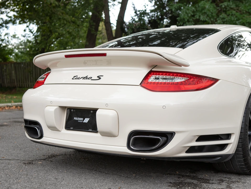 2012 Porsche 997 Turbo S - Image 24 of 31
