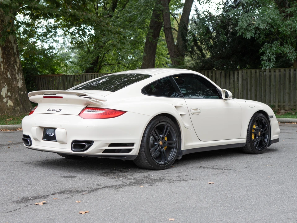2012 Porsche 997 Turbo S - Image 16 of 31