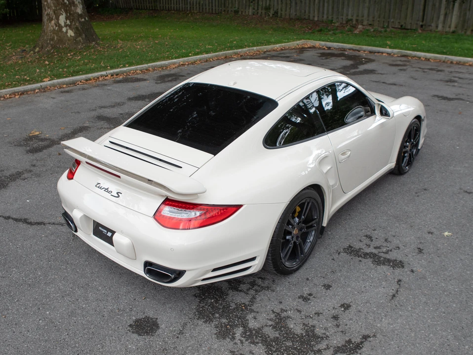 2012 Porsche 997 Turbo S - Image 15 of 31