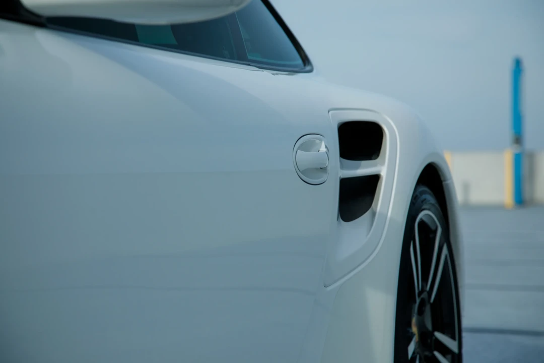 2012 Porsche 997 Turbo S - Image 21 of 31