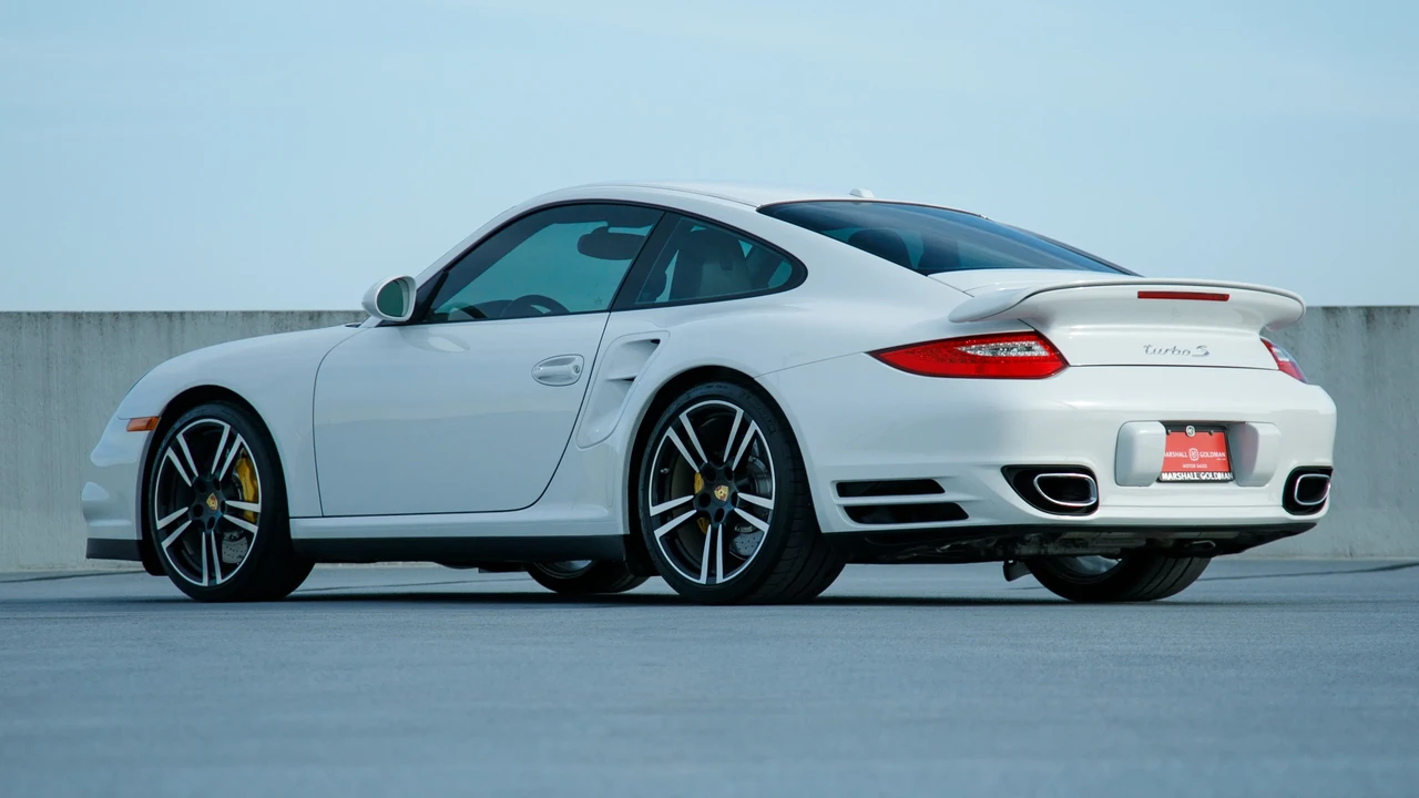 2012 Porsche 997 Turbo S - Image 5 of 31