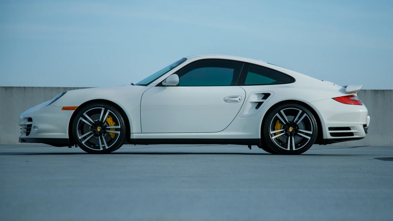 2012 Porsche 997 Turbo S - Image 3 of 31