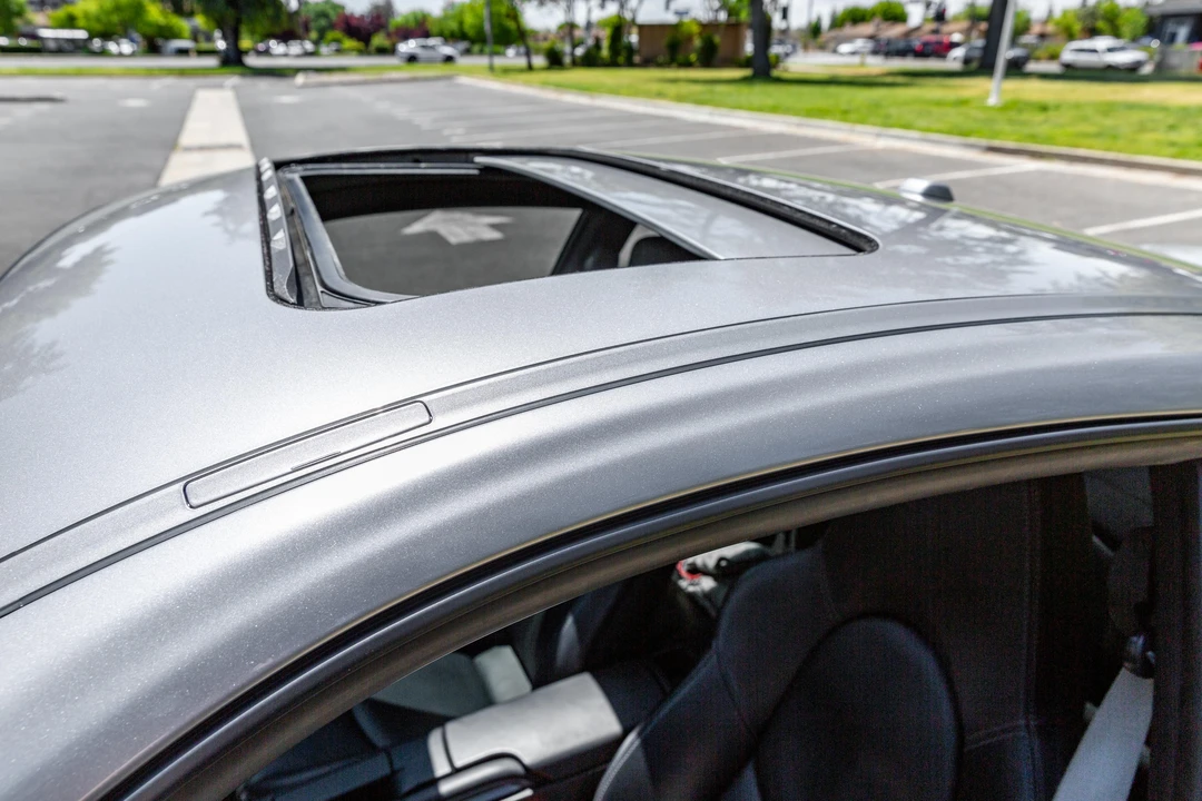 2012 Porsche 997 Turbo S - Image 12 of 28