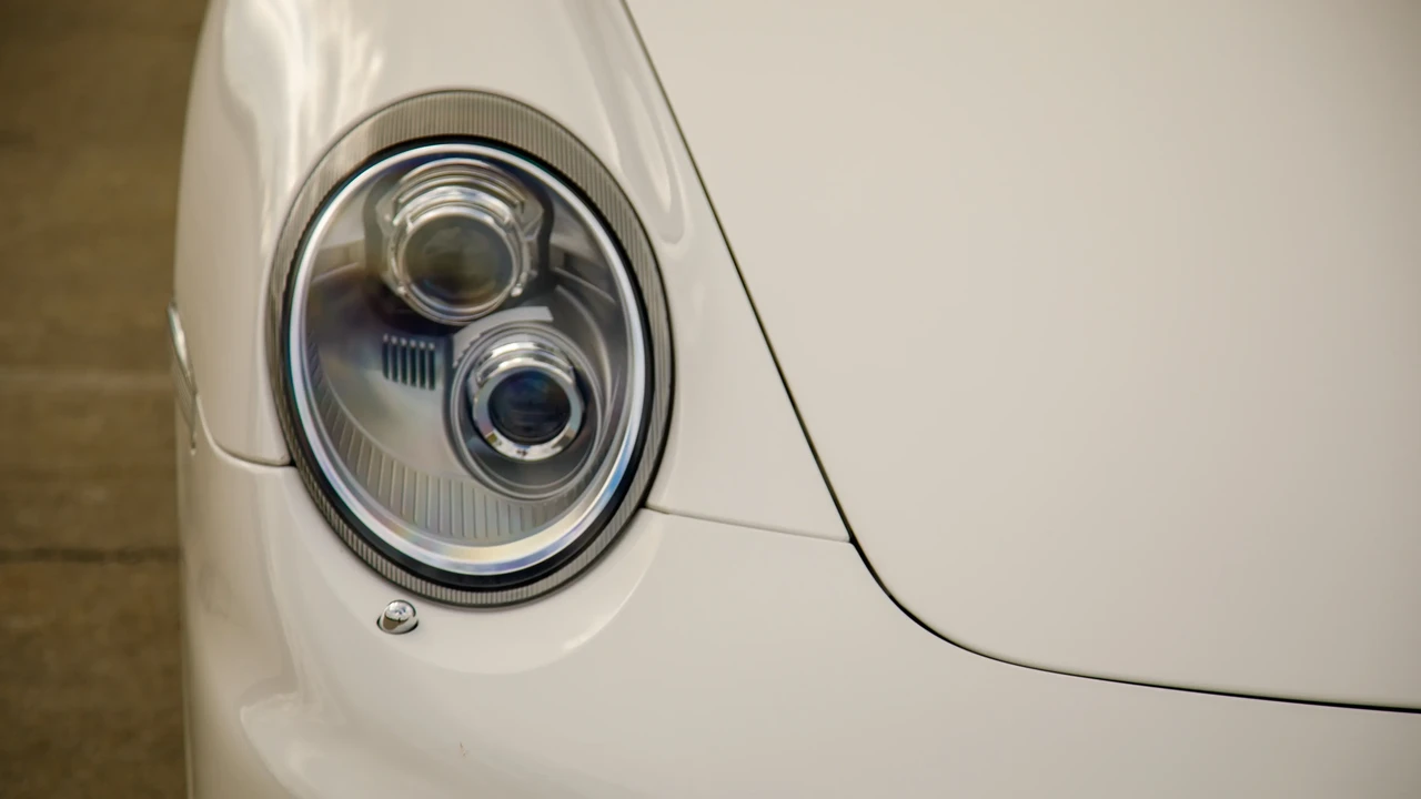 2012 Porsche 997 Turbo S - Image 12 of 31