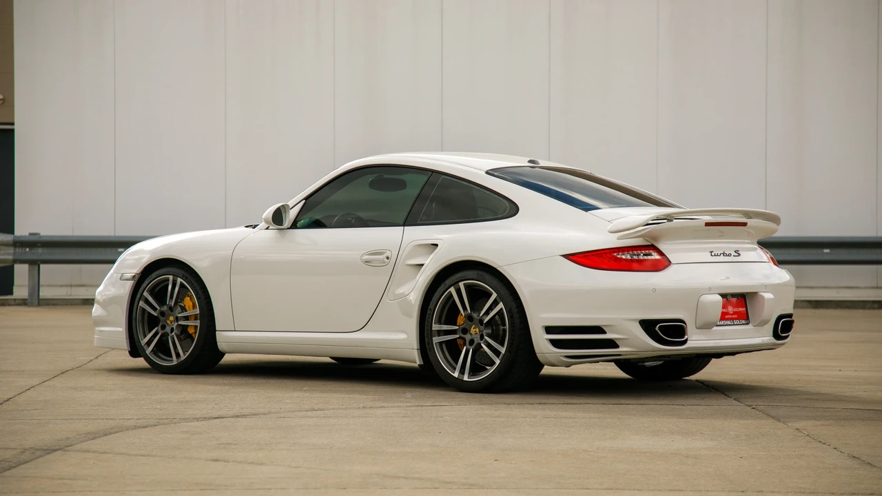 2012 Porsche 997 Turbo S - Image 4 of 31