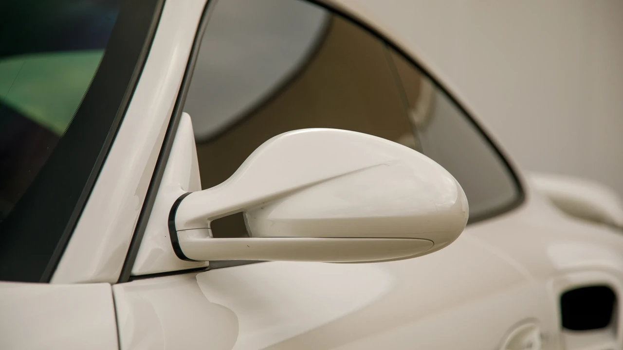 2012 Porsche 997 Turbo S - Image 21 of 31