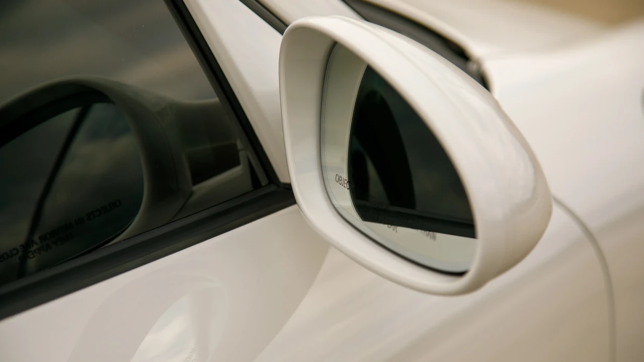 2012 Porsche 997 Turbo S - Image 24 of 31