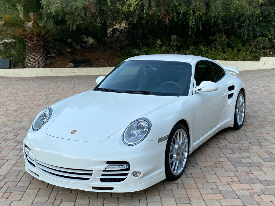 2012 Porsche 997 Turbo S - Image 5 of 31