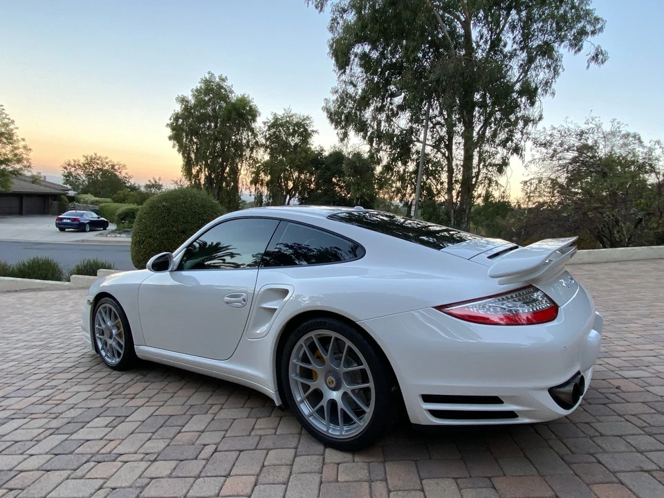 2012 Porsche 997 Turbo S - Image 10 of 31