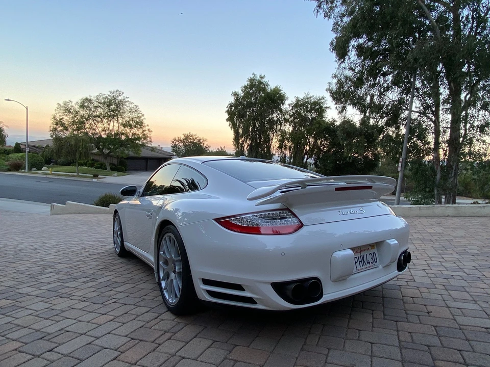 2012 Porsche 997 Turbo S - Image 13 of 31