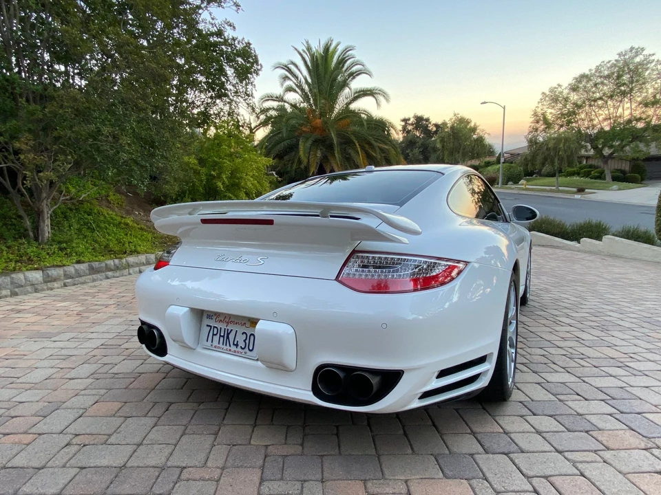 2012 Porsche 997 Turbo S - Image 20 of 31