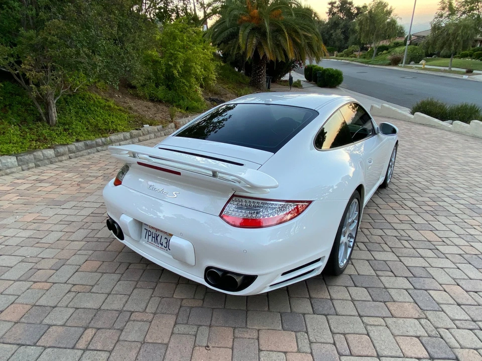 2012 Porsche 997 Turbo S - Image 21 of 31
