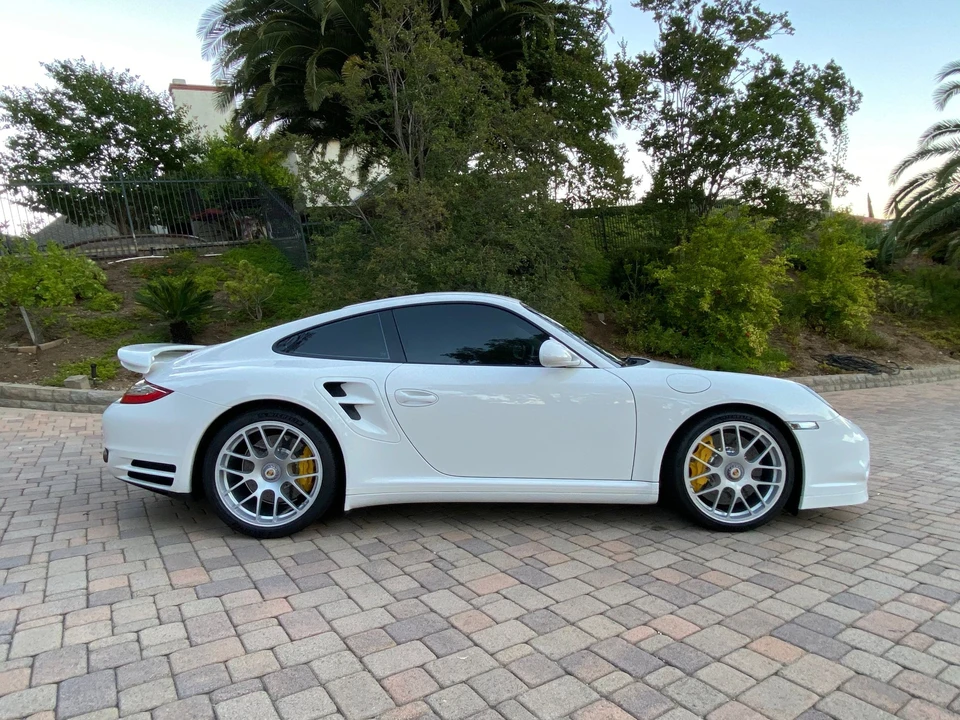 2012 Porsche 997 Turbo S - Image 28 of 31