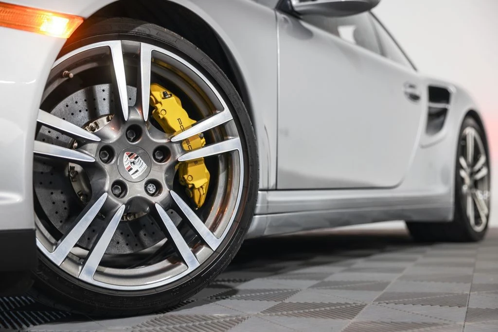 2012 Porsche 997 Turbo S - Image 13 of 31
