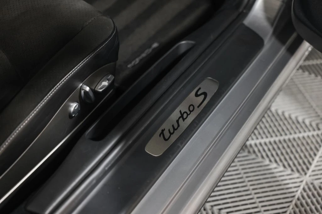 2012 Porsche 997 Turbo S - Image 23 of 31