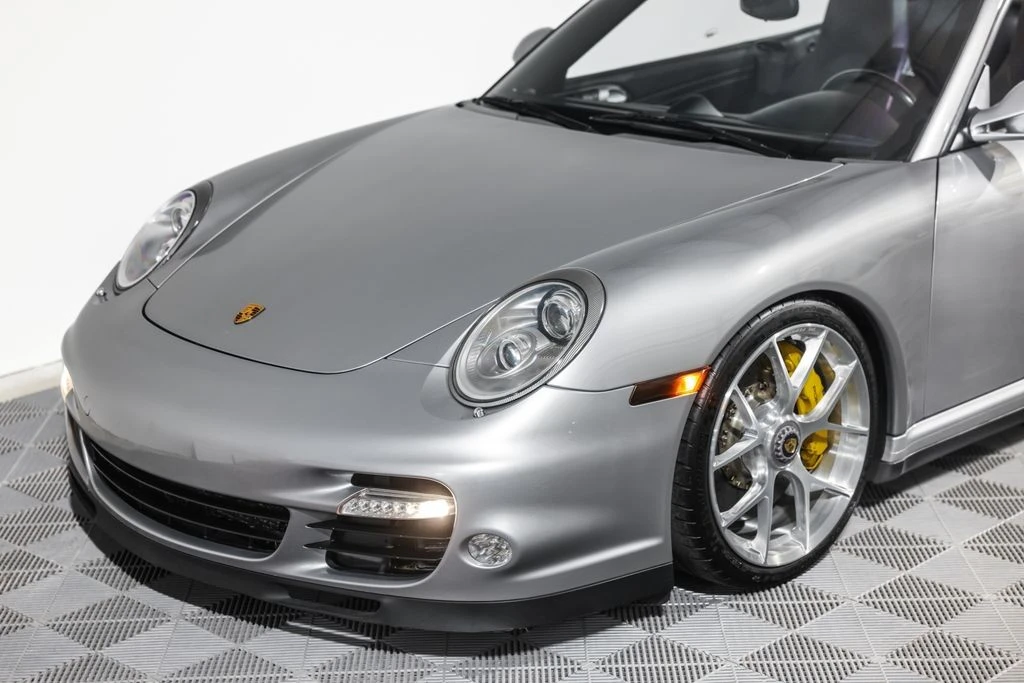 2012 Porsche 997 Turbo S - Image 17 of 31
