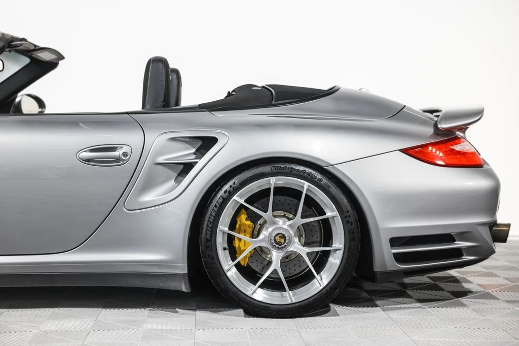 2012 Porsche 997 Turbo S - Image 13 of 31