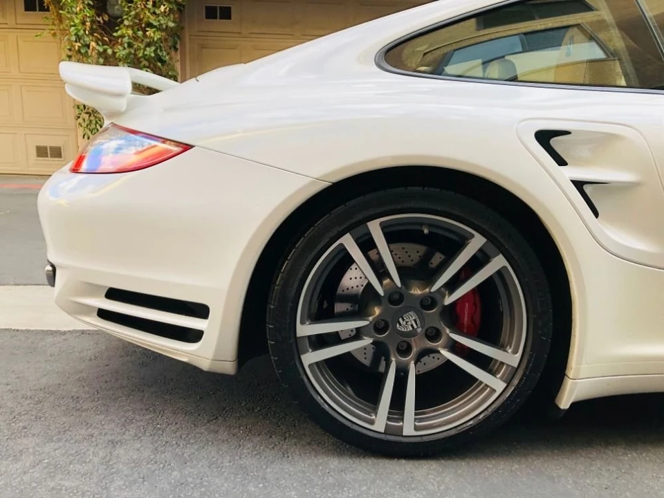 2012 Porsche 997 Turbo - Image 7 of 18