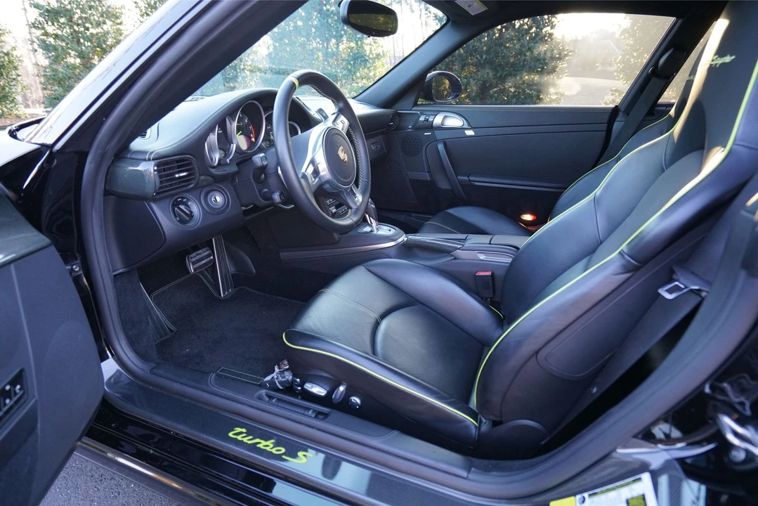 2012 Porsche 997 Turbo S - Image 18 of 31