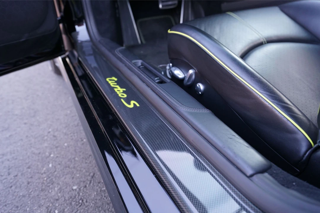 2012 Porsche 997 Turbo S - Image 20 of 31