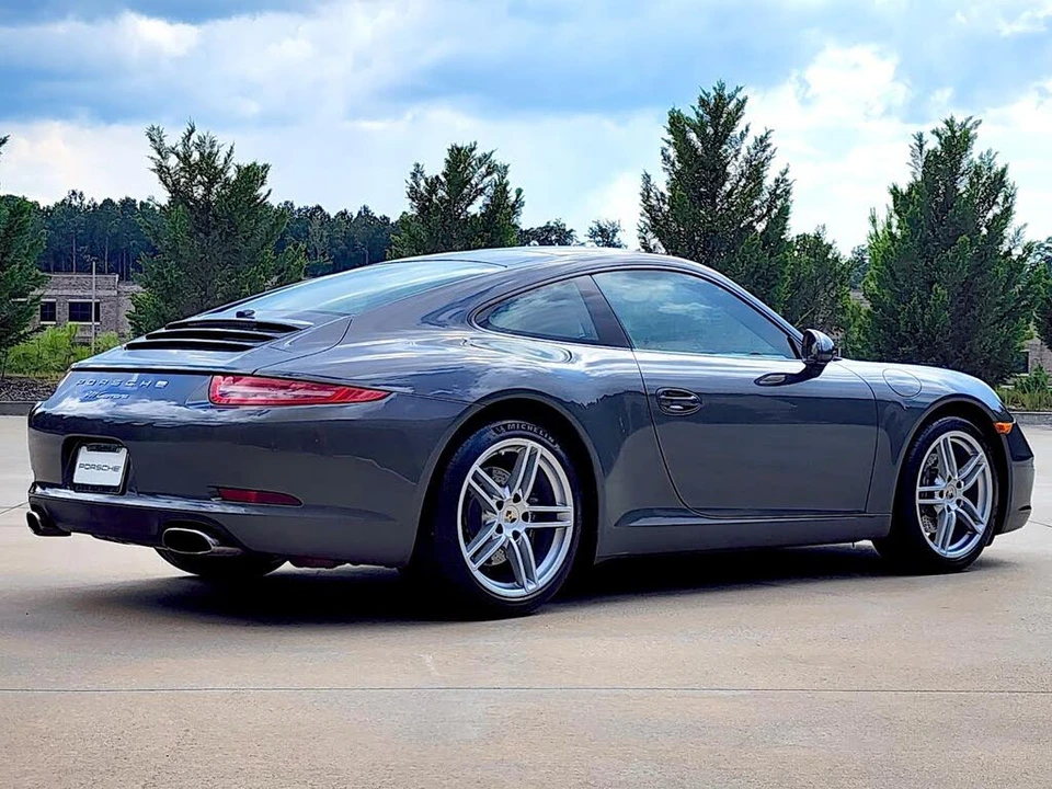 2012 Porsche 997 Carrera - Image 16 of 31