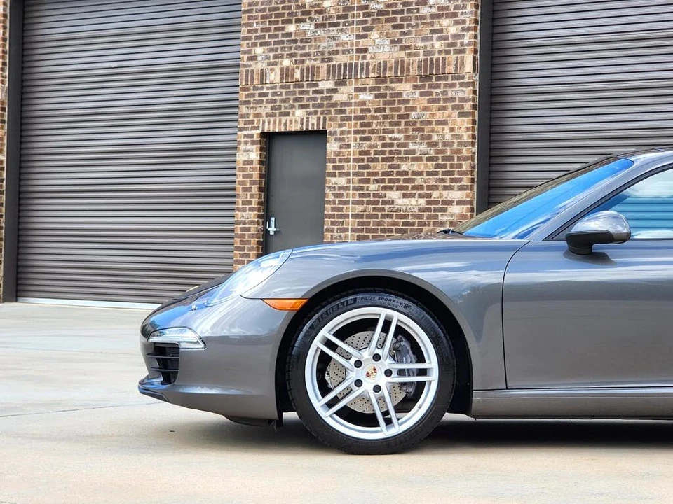 2012 Porsche 997 Carrera - Image 9 of 31