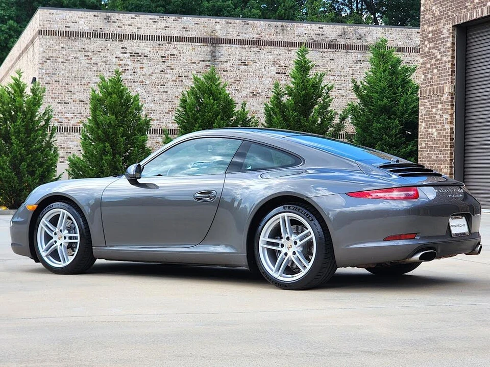 2012 Porsche 997 Carrera - Image 13 of 31