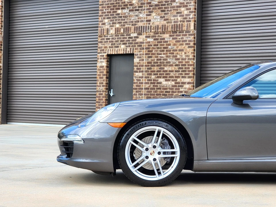 2012 Porsche 997 Carrera - Image 9 of 31