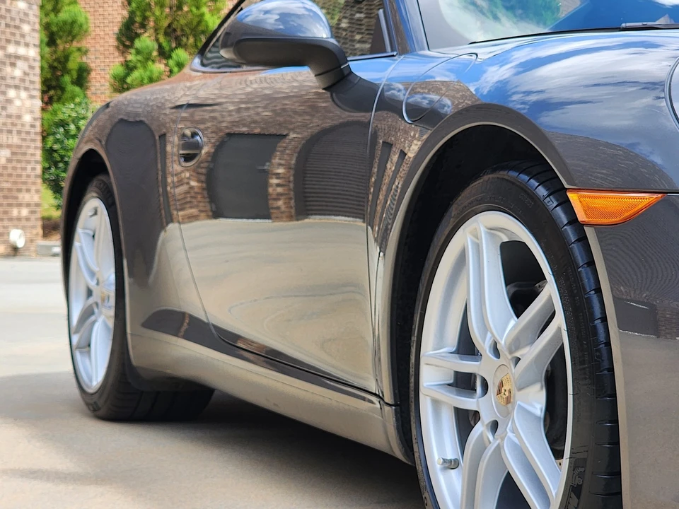 2012 Porsche 997 Carrera - Image 26 of 31
