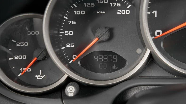 2012 Porsche 997 Carrera - Image 12 of 20
