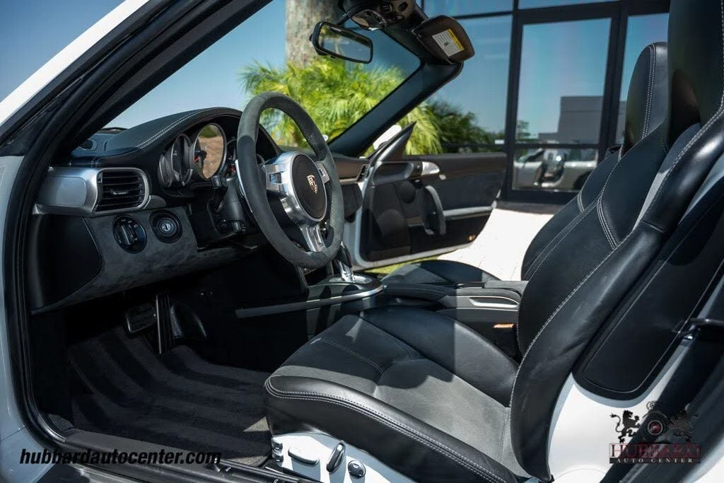 2012 Porsche 997 Carrera - Image 16 of 31