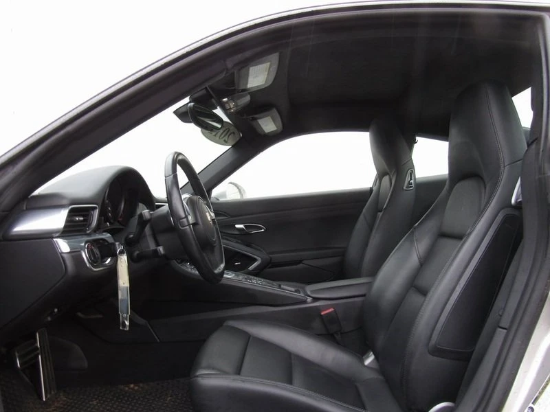 2012 Porsche 997 Carrera - Image 8 of 17