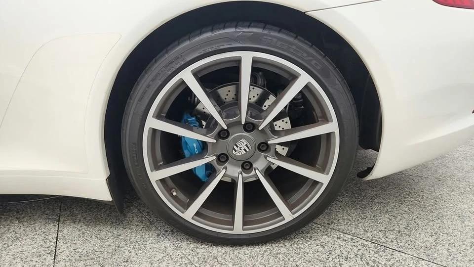 2012 Porsche 991 Carrera - Image 16 of 20