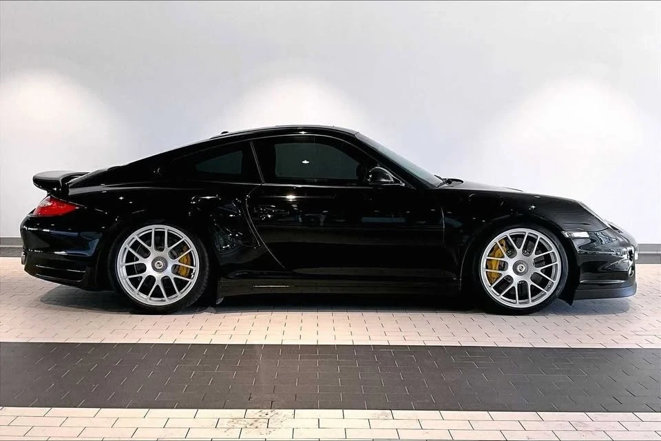 2012 Porsche 997 Turbo S - Image 6 of 17