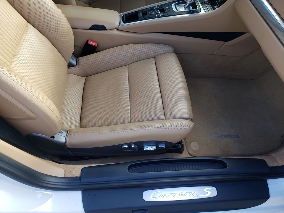 2012 Porsche 991 Carrera S - Image 8 of 9