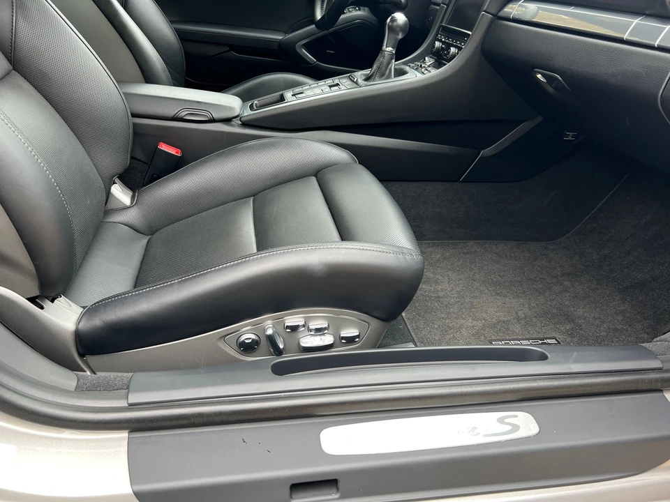 2012 Porsche 991 Carrera S - Image 18 of 31